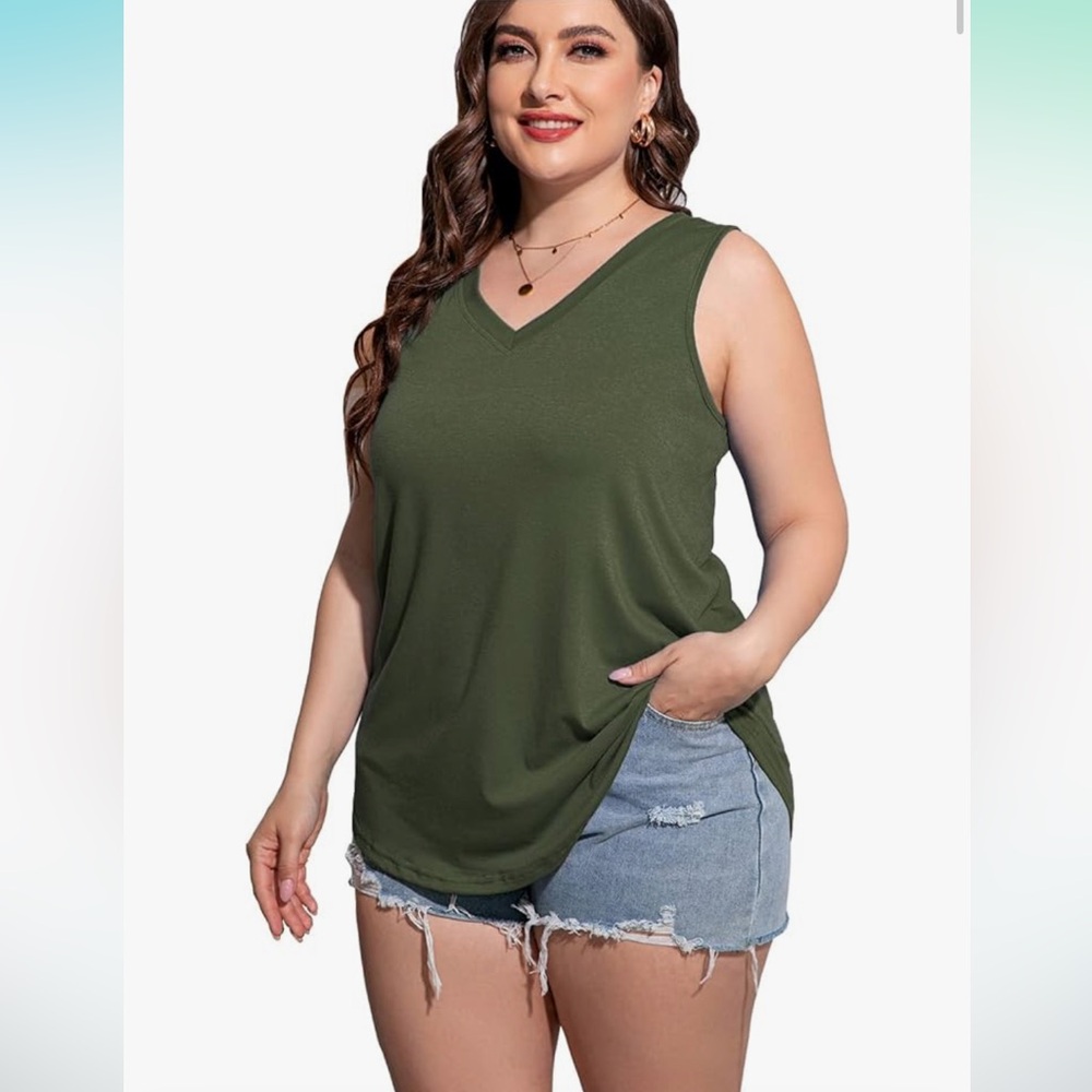 Women’s (3X) Green V-Neck Tank Top